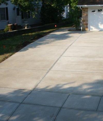 concrete residential driveway in Aberdeen NJ